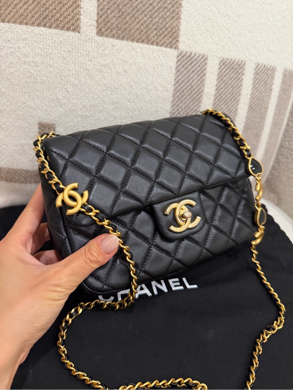 CHANEL 22K Coco Hearts Black Quilted Flap Crossbody with Gold Hardware - Picture 3 of 16